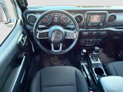 Used 2020 Jeep Gladiator Sport w/ Quick Order Package 24S AWD/4WD image 16