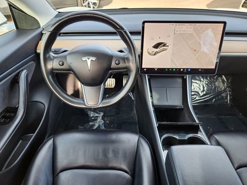 Used 2018 Tesla Model 3 Performance image 21