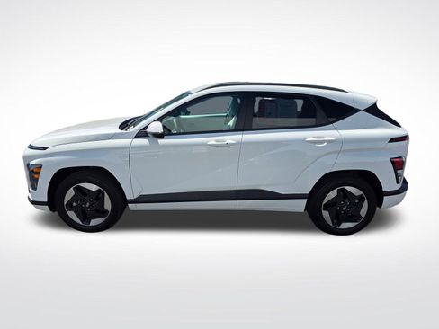 Used 2024 Hyundai Kona SEL FWD image 8