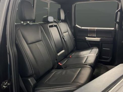 Used 2022 Ford F250 Lariat w/ Black Appearance Package image 33