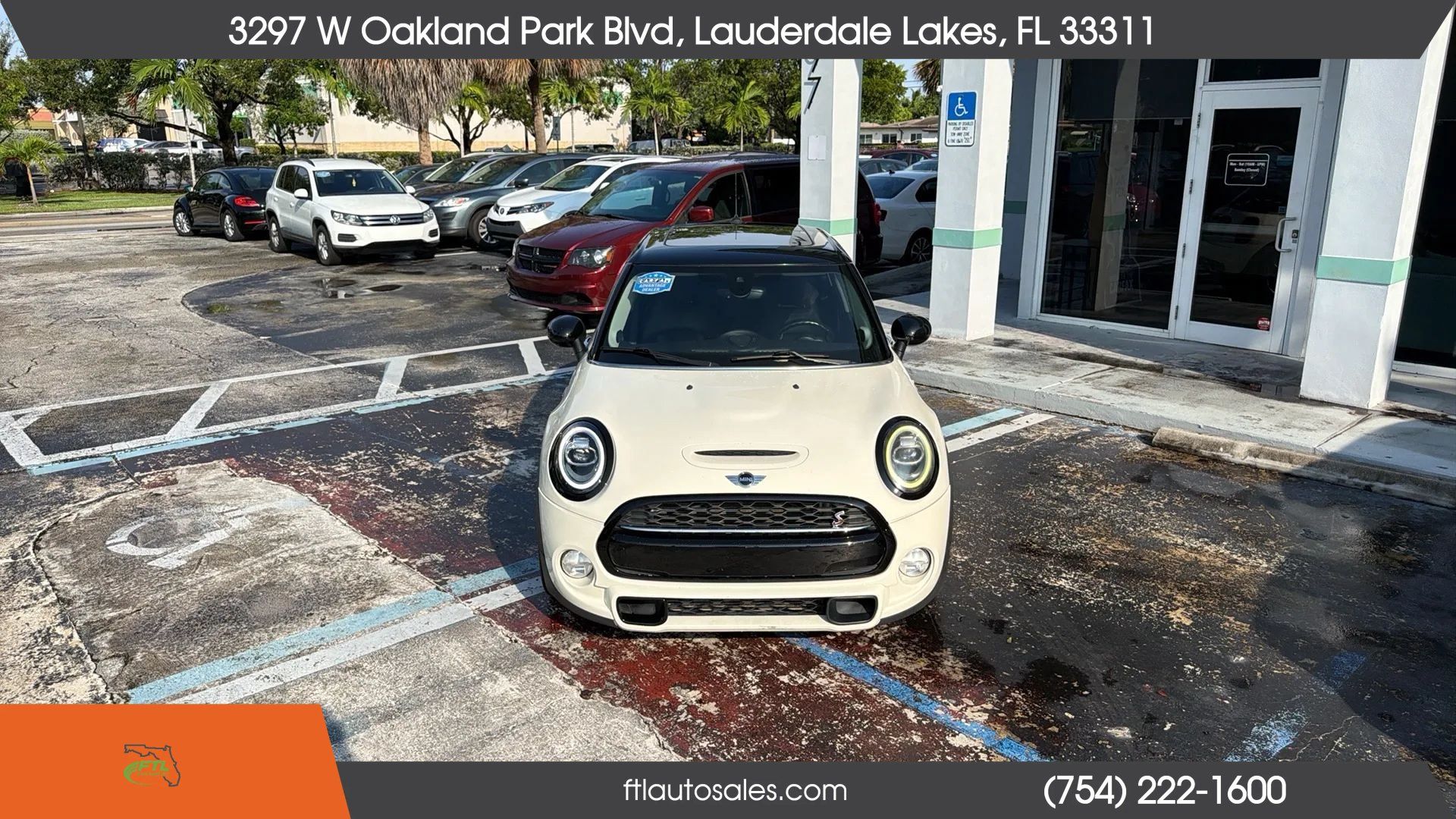 Used 2019 MINI Cooper S w/ Premium Package FWD image 4