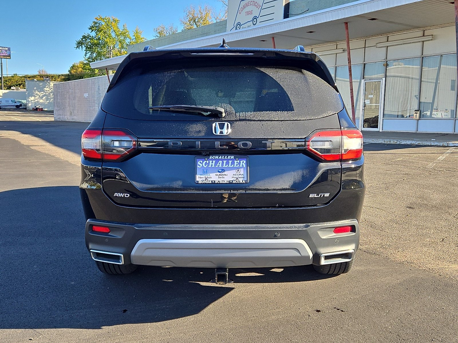 Used 2024 Honda Pilot Elite image 5