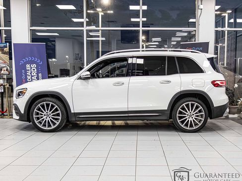 Used 2022 Mercedes-Benz GLB 250 4MATIC image 6