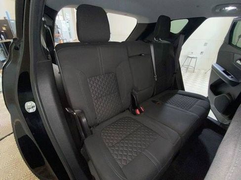 Used 2021 Chevrolet Blazer LT FWD image 12