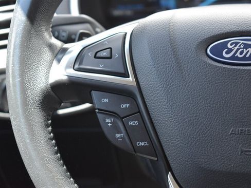 Used 2020 Ford Edge SEL AWD/4WD image 15