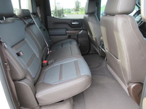 Used 2021 GMC Sierra 1500 Denali w/ Denali Ultimate Package AWD/4WD image 36