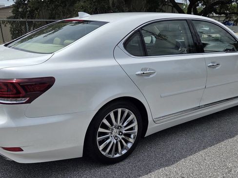 Used 2014 Lexus LS 460 L w/ Ultra Luxury Package RWD image 8