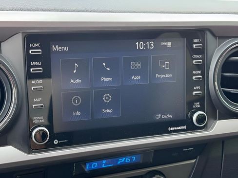 Used 2021 Toyota Tacoma SR5 image 18