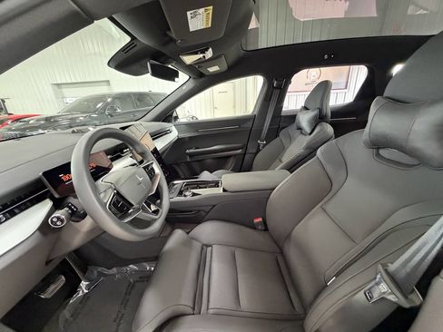 Used 2025 Polestar Polestar 3 image 13
