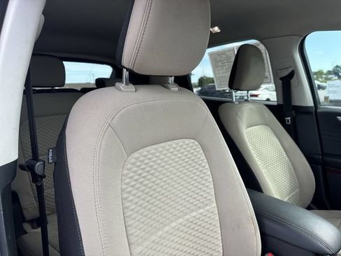 Used 2021 Ford Escape SE w/ Convenience Package FWD image 24
