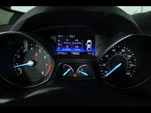 Used 2017 Ford Escape SE image 17