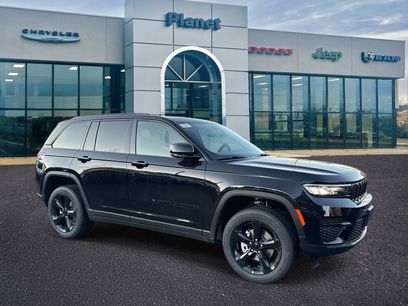 New 2025 Jeep Grand Cherokee 4WD