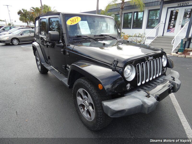 Used 2017 Jeep Wrangler Unlimited Sahara w/ Connectivity Group AWD/4WD image 1