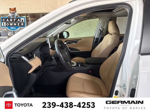 Used 2019 Toyota RAV4 XLE Premium w/ Advanced Technology Package FWD image 17
