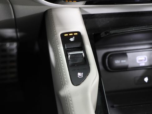 Used 2022 Kia Telluride SX image 26