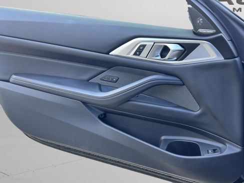 Used 2022 BMW M4 Coupe image 21