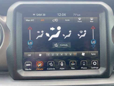 Used 2022 Jeep Wrangler Unlimited Sport AWD/4WD image 36