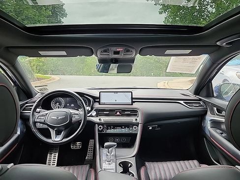 Used 2024 Genesis G70 2.5T w/ Sport Prestige Package AWD/4WD image 17