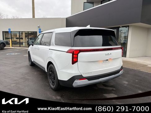 New 2026 Kia Carnival LX FWD image 8