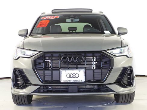 Used 2025 Audi Q3 2.0T Premium w/ Convenience Package image 3