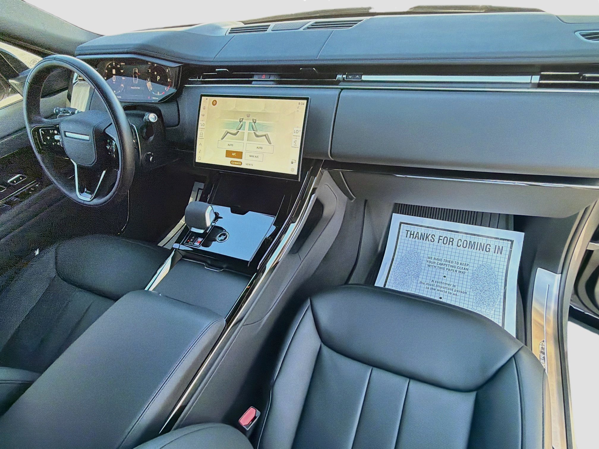 Used 2025 Land Rover Range Rover Sport Dynamic SE AWD/4WD image 15