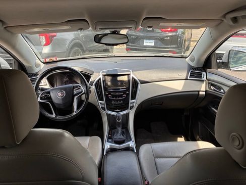 Used 2013 Cadillac SRX FWD image 16