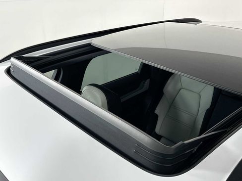 New 2026 Porsche Cayenne E-Hybrid image 22