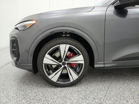 New 2026 Audi SQ5 Premium Plus AWD/4WD image 13