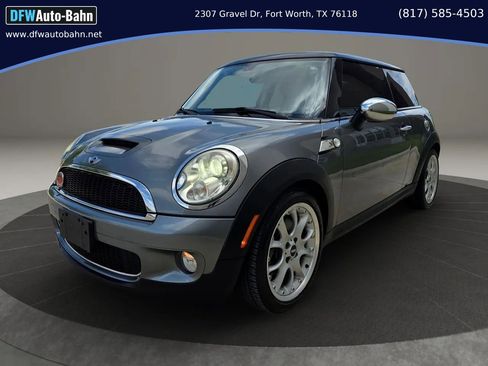 Used 2010 MINI Cooper S FWD image 1
