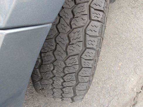 Used 2010 Ford Escape XLT FWD image 22