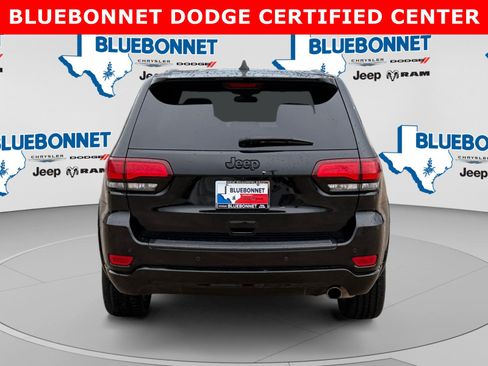 Used 2021 Jeep Grand Cherokee Laredo X RWD image 6