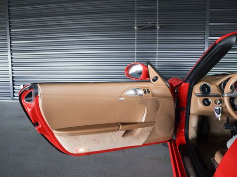 Used 2009 Porsche Boxster RWD image 20