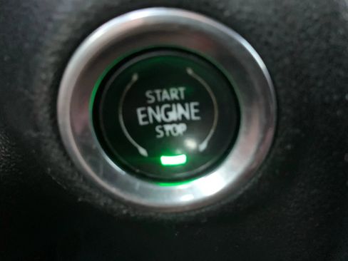 Used 2021 Chevrolet Silverado 2500 LT w/ Texas Edition image 27