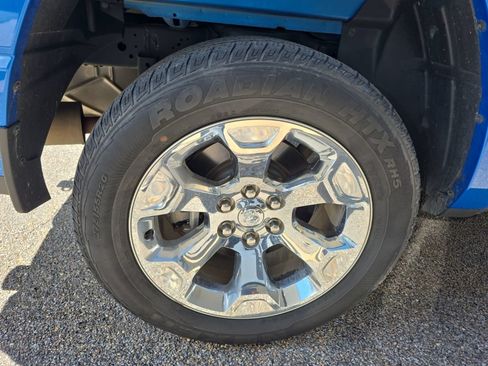 Used 2023 RAM 1500 Big Horn AWD/4WD image 9