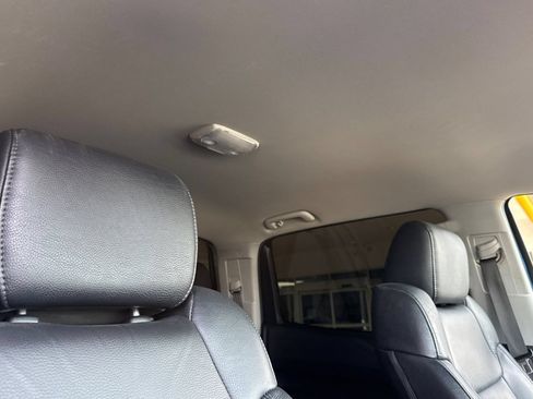 Used 2017 Toyota Tundra Limited w/ Limited Premium Package RWD image 21