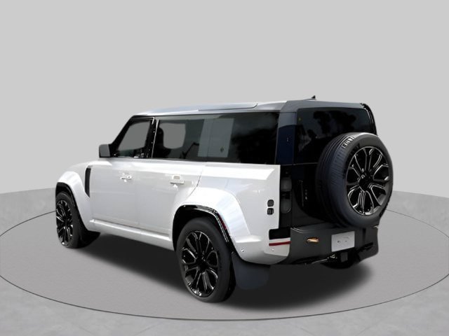New 2026 Land Rover Defender 110 OCTA AWD/4WD image 18