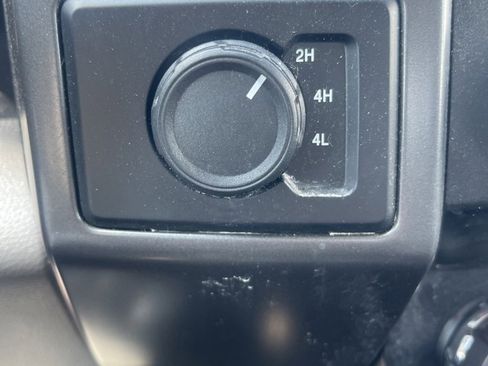 Used 2019 Ford F150 XLT w/ Equipment Group 301A Mid image 17