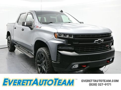 Used 2022 Chevrolet Silverado 1500 LT Trail Boss w/ LT Trail Boss Premium Package image 1