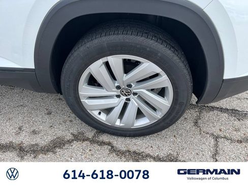 Used 2022 Volkswagen Atlas Cross Sport SE AWD/4WD image 18