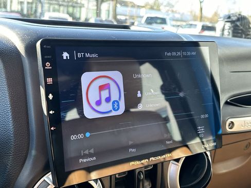 Used 2012 Jeep Wrangler Unlimited Sahara w/ Trailer Tow Group image 19