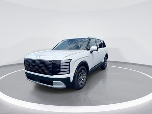 Used 2026 Hyundai Palisade SE FWD image 4