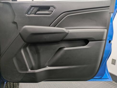 Used 2024 Chevrolet Colorado Trail Boss w/ Safety Package AWD/4WD image 28