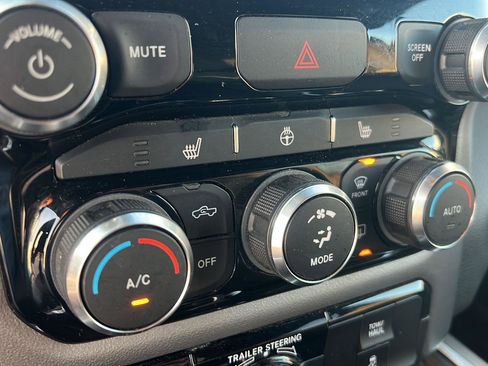 Used 2023 RAM 1500 Big Horn w/ Trailer Tow Group AWD/4WD image 28