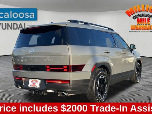 Used 2025 Hyundai Santa Fe SEL image 9