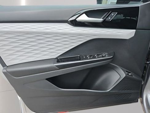 Used 2023 Volkswagen Taos S image 12