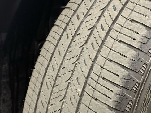 Used 2023 Nissan Rogue SL w/ SL Premium Package image 41