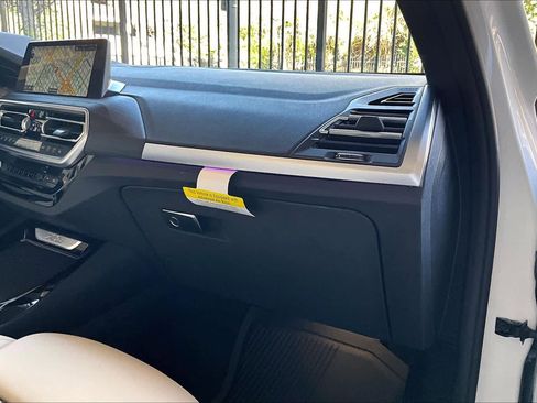 Used 2024 BMW X3 sDrive30i w/ Convenience Package image 18