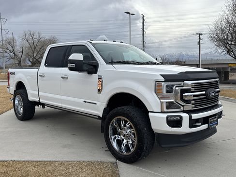 Used 2022 Ford F250 Limited image 7