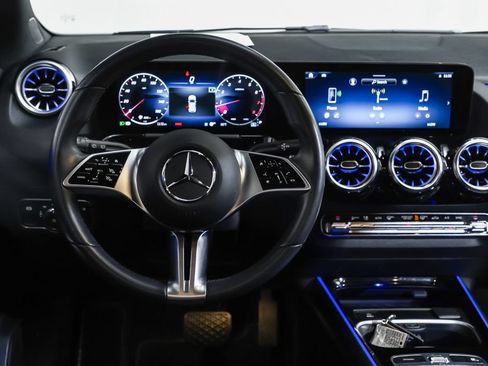 Certified 2024 Mercedes-Benz GLA 250 4MATIC image 13