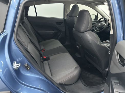 Used 2024 Subaru Crosstrek 2.0i Premium image 25
